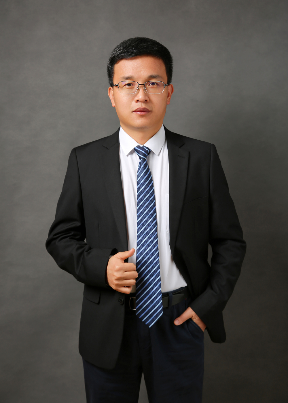 张助华  教授